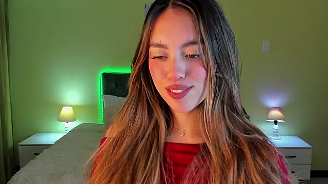 Snapshot of _Charlotte_evans_1 chatting on 02/18/26, 11:11 Charlotte evans 1 online show from 02/18/26, 11:11