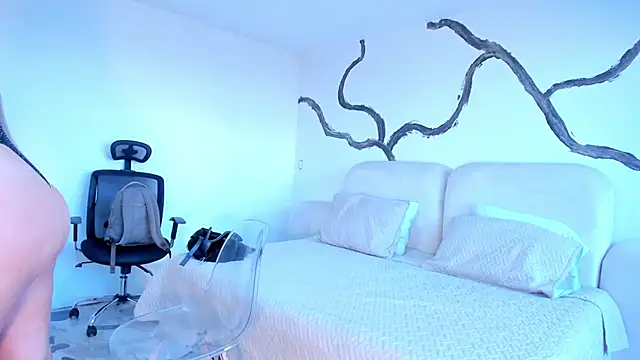 BridgetRodriguez online show from 01/23/25, 12:30