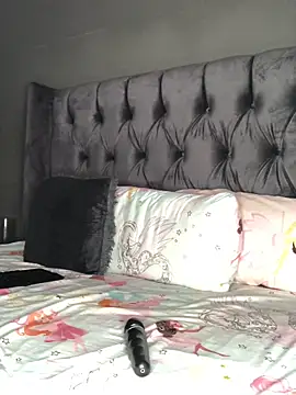 Anaelle24 online show from 03/13/25, 09:10