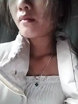 lytamye online show from 02/24/25, 04:38