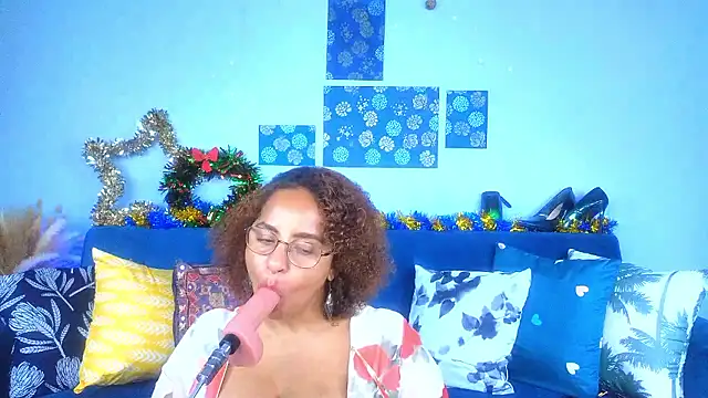 CleopatraYourRoyalAffair online show from 12/02/24, 07:16