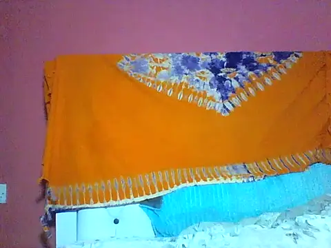 Sweet-piie online show from 10/09/25, 06:50