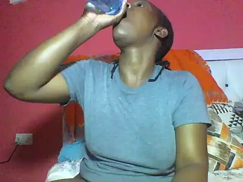 Sweet-piie online show from 10/10/25, 12:48