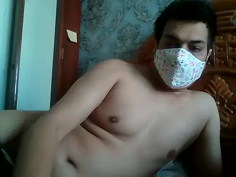 Snapshot of Rabbitmale3 chatting on 04/14/26, 05:02 Rabbitmale3 online show from 04/14/26, 05:02