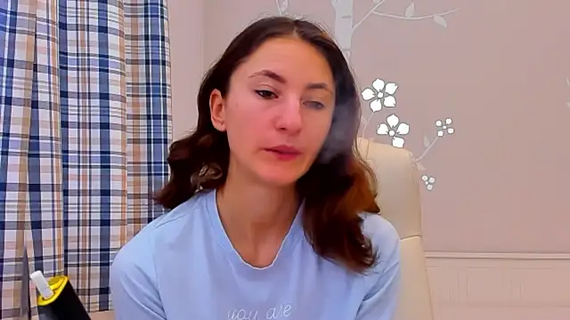 AniaGray online show from 01/25/25, 06:45