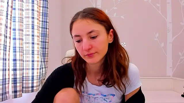 AniaGray online show from 02/01/25, 09:54