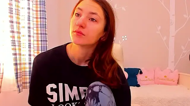 AniaGray online show from 02/04/25, 06:46