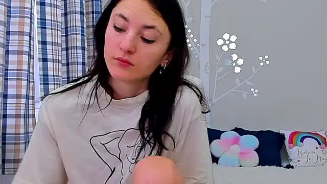 AniaGray online show from 02/15/25, 06:44