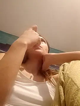 AniaGray online show from 11/09/25, 10:52