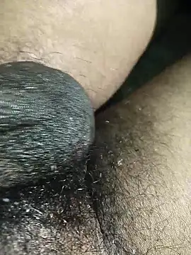 Snapshot of rajrahulovi chatting on 02/06/26, 04:39 rajrahulovi online show from 02/06/26, 04:39