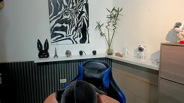 Daemon21 online show from 11/13/25, 11:25