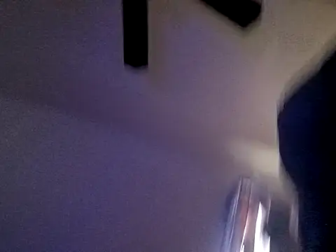 Snapshot of blairfrancis chatting on 10/16/25, 01:56 blairfrancis online show from 10/16/25, 01:56