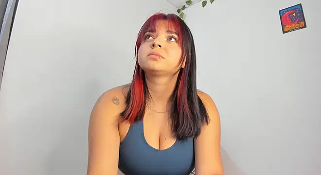 Agata clark online show from 10/07/25, 02:42