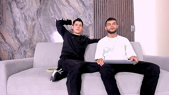 hot day online show from 02/25/25, 01:52