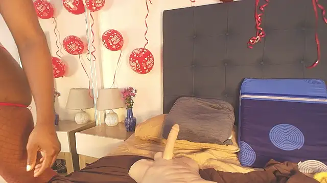 Snapshot of Evelonga_707 chatting on 02/20/26, 07:14 Evelonga 707 online show from 02/20/26, 07:14