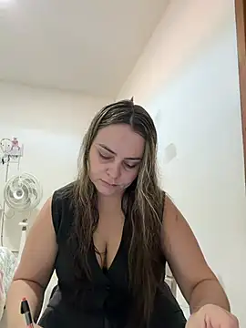 Snapshot of Im_Amelia chatting on 07/16/26, 12:55 Im Amelia online show from 07/16/26, 12:55