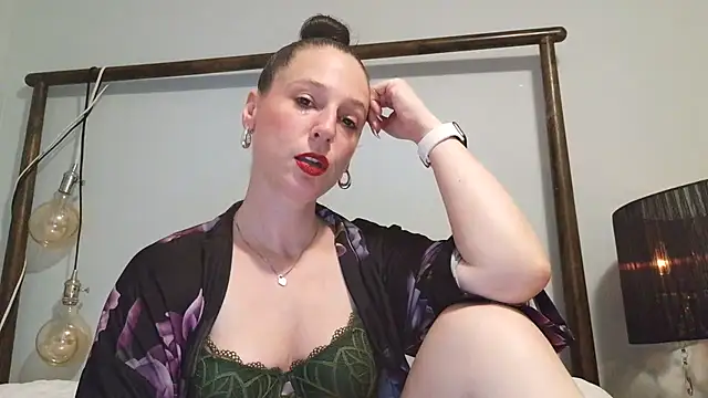 Audrey hotty online show from 02/01/26, 02:32