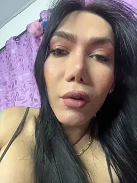 hellendollxxx online show from 04/19/26, 09:39