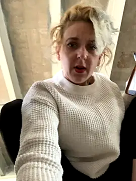 degiggxxx online show from 10/02/25, 10:17