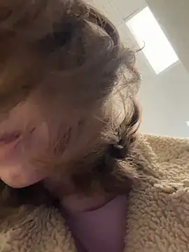 Street young online show from 12/20/24, 01:33