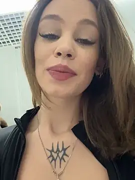 Street young online show from 02/28/25, 01:25