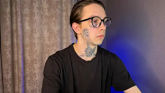 anahori  simon online show from 02/18/25, 04:37