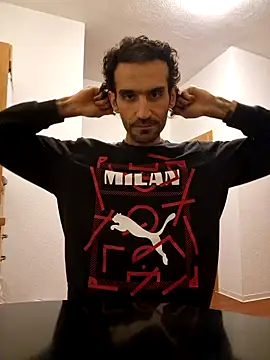 Snapshot of Sammoon chatting on 12/04/24, 08:51 Sammoon online show from 12/04/24, 08:51