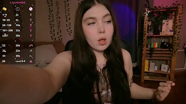 Arizonaa Muse online show from 10/22/25, 01:28