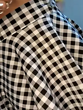 Snapshot of Lanna_hott_ chatting on 12/29/24, 06:05 Lanna hott  online show from 12/29/24, 06:05