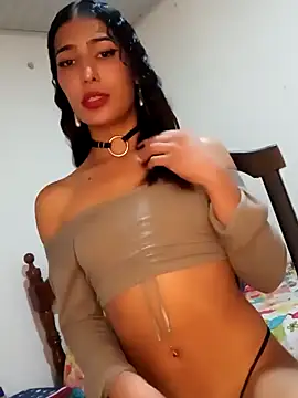 Snapshot of Lanna_hott_ chatting on 01/23/25, 04:15 Lanna hott  online show from 01/23/25, 04:15