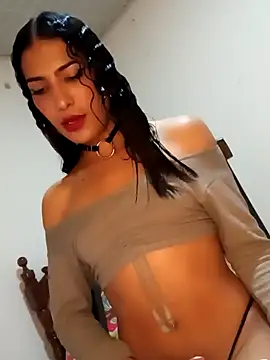 Snapshot of Lanna_hott_ chatting on 01/23/25, 08:24 Lanna hott  online show from 01/23/25, 08:24