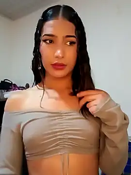 Snapshot of Lanna_hott_ chatting on 02/10/25, 11:23 Lanna hott  online show from 02/10/25, 11:23