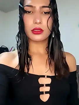 Snapshot of Lanna_hott_ chatting on 02/20/25, 07:19 Lanna hott  online show from 02/20/25, 07:19