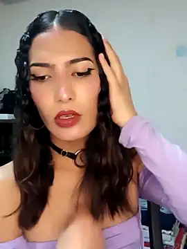 Snapshot of Lanna_hott_ chatting on 03/07/25, 07:16 Lanna hott  online show from 03/07/25, 07:16