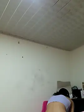 Snapshot of Lanna_hott_ chatting on 03/19/25, 12:34 Lanna hott  online show from 03/19/25, 12:34