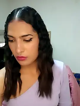 Snapshot of Lanna_hott_ chatting on 03/19/25, 07:27 Lanna hott  online show from 03/19/25, 07:27