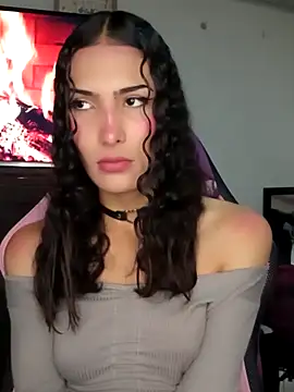 Snapshot of Lanna_hott_ chatting on 10/18/25, 11:16 Lanna hott  online show from 10/18/25, 11:16