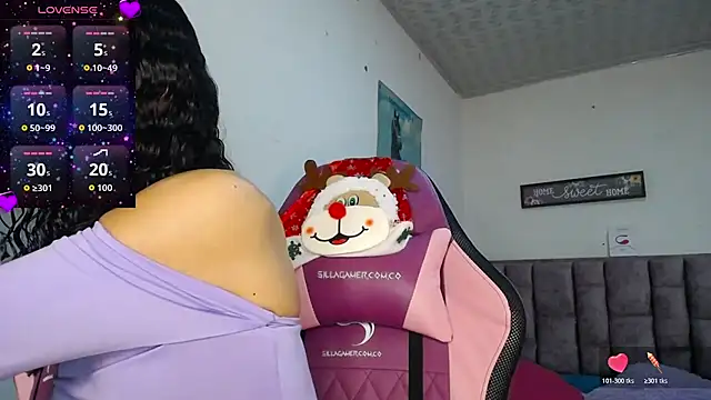 Lanna hott  online show from 12/03/25, 04:38