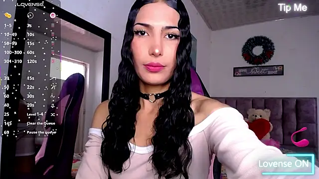 Snapshot of Lanna_hott_ chatting on 07/28/26, 07:15 Lanna hott online show from 07/28/26, 07:15