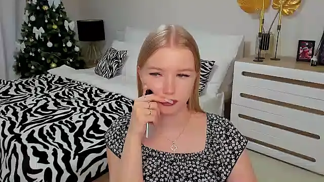 shy  lady online show from 01/08/25, 01:00