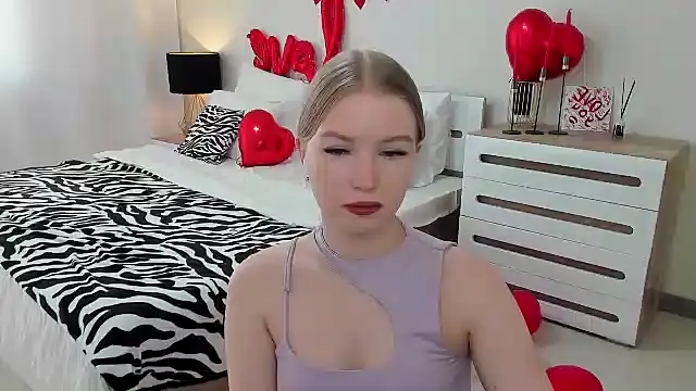 shy  lady online show from 02/07/25, 10:19