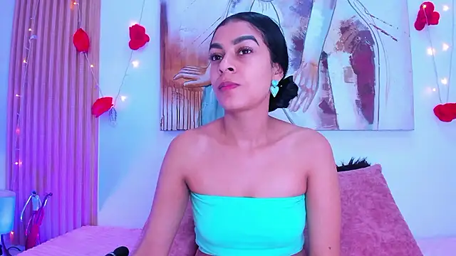 Snapshot of Yasiir_0229 chatting on 12/08/24, 04:35 Yasiir 0229 online show from 12/08/24, 04:35