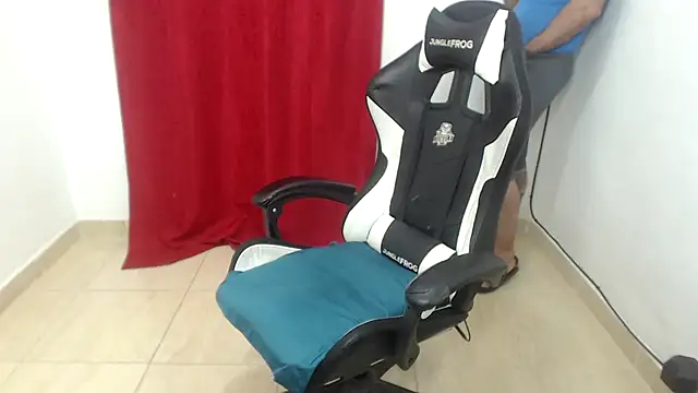 seux-88 online show from 09/13/25, 12:32