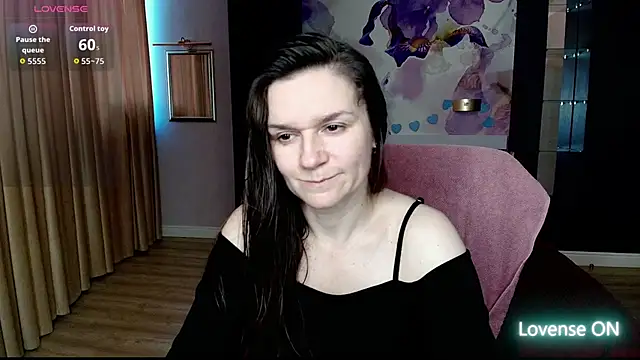 AriaGray online show from 03/04/26, 07:14