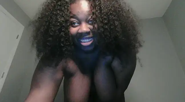 Snapshot of nastygal1999 chatting on 01/24/25, 08:44 nastygal1999 online show from 01/24/25, 08:44