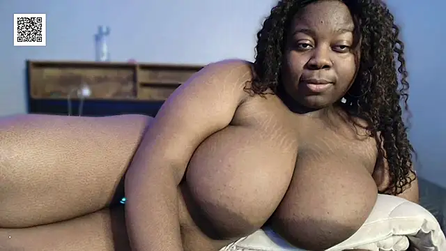 Snapshot of nastygal1999 chatting on 04/07/26, 03:07 nastygal1999 online show from 04/07/26, 03:07