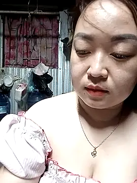 VyOanh2K online show from 03/04/25, 05:24