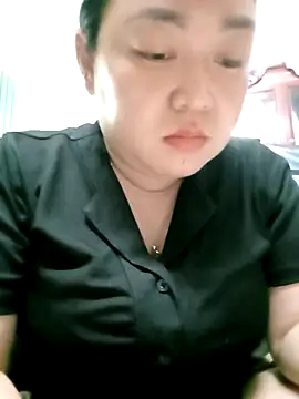 VyOanh2K online show from 10/12/25, 08:57