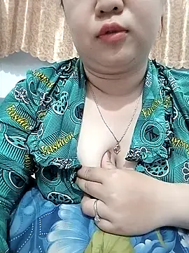 VyOanh2K online show from 10/19/25, 07:09