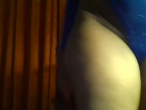 Snapshot of Gold-aass chatting on 05/04/26, 04:25 Gold-aass online show from 05/04/26, 04:25